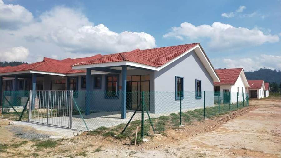 RUMAH PAHANG - FELDA SUNGAI RETANG brochure
